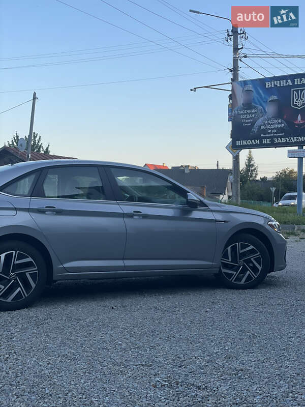 Седан Volkswagen Jetta 2023 в Надвірній