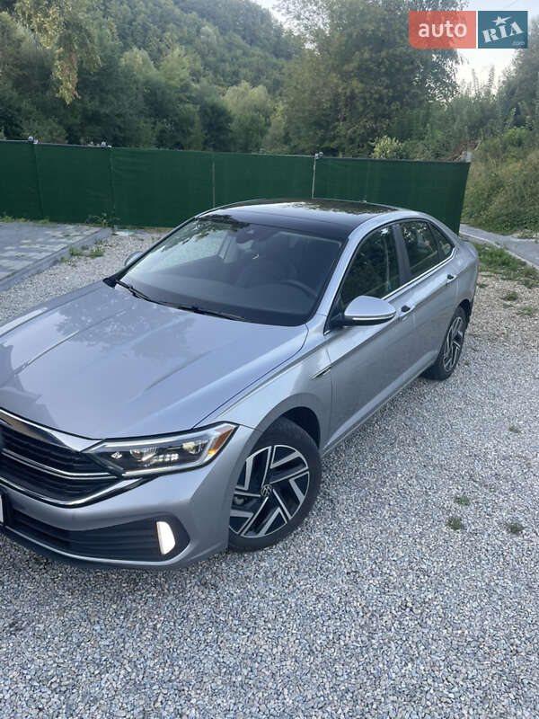 Седан Volkswagen Jetta 2023 в Надвірній