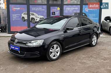 Седан Volkswagen Jetta 2013 в Вінниці
