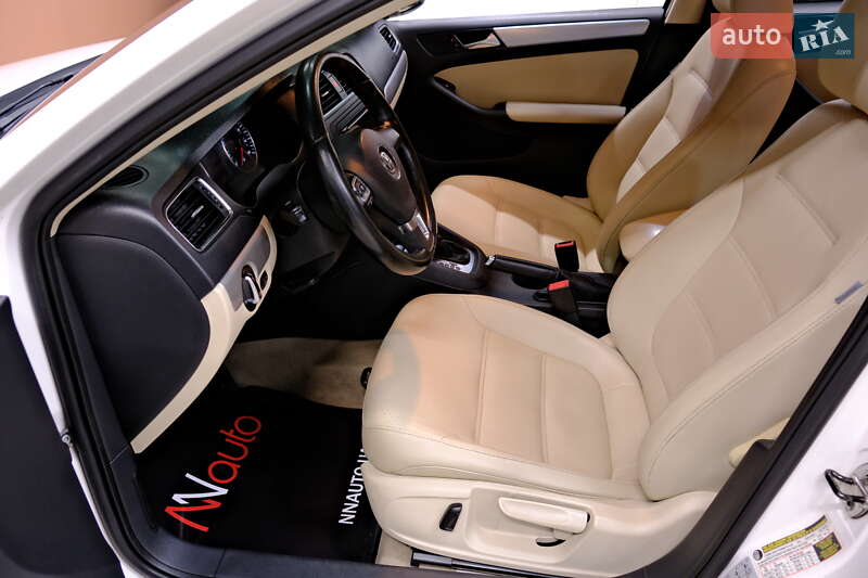 Седан Volkswagen Jetta 2012 в Одессе фото 26 Седан Volkswagen Jetta 2012 в Одессе
