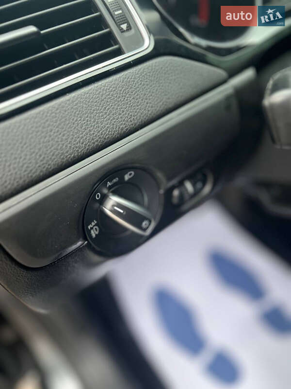 Седан Volkswagen Jetta 2017 в Харькове