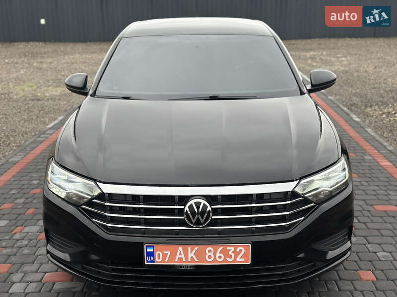 Седан Volkswagen Jetta 2019 в Берегово