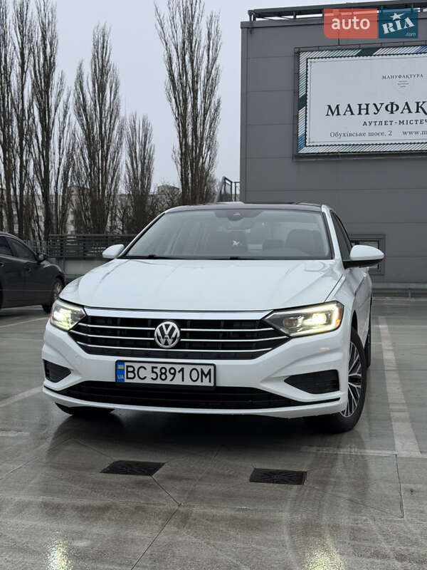 Volkswagen Jetta 2019