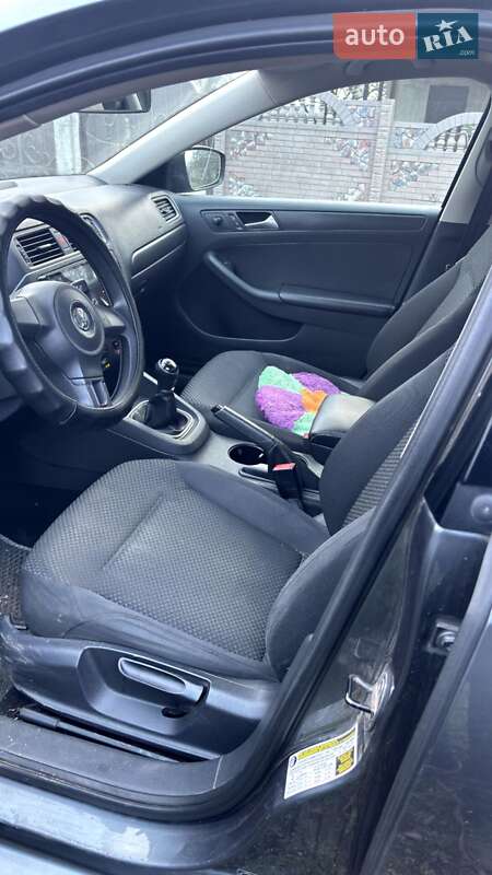 Седан Volkswagen Jetta 2014 в Лозовій