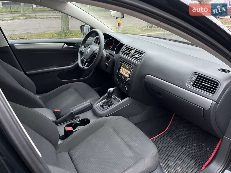 Седан Volkswagen Jetta 2014 в Киеве