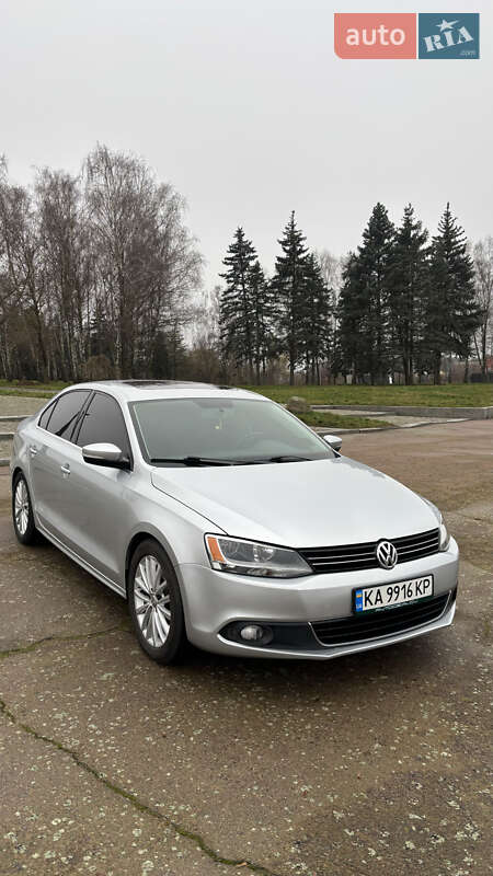 Седан Volkswagen Jetta 2014 в Житомирі фото 2 Седан Volkswagen Jetta 2014 в Житомирі