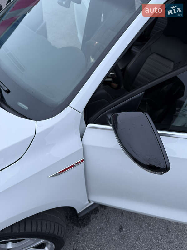 Седан Volkswagen Jetta 2016 в Запоріжжі фото 9 Седан Volkswagen Jetta 2016 в Запоріжжі