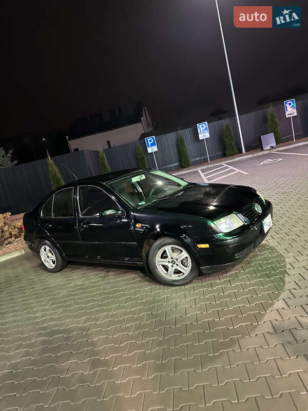 Седан Volkswagen Jetta 2002 в Луцьку