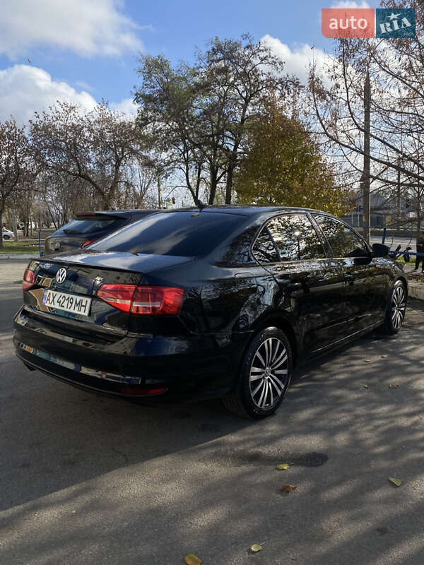 Volkswagen Jetta 2015
