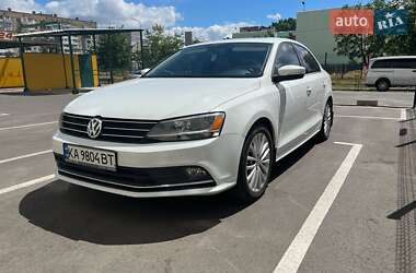 Седан Volkswagen Jetta 2015 в Киеве