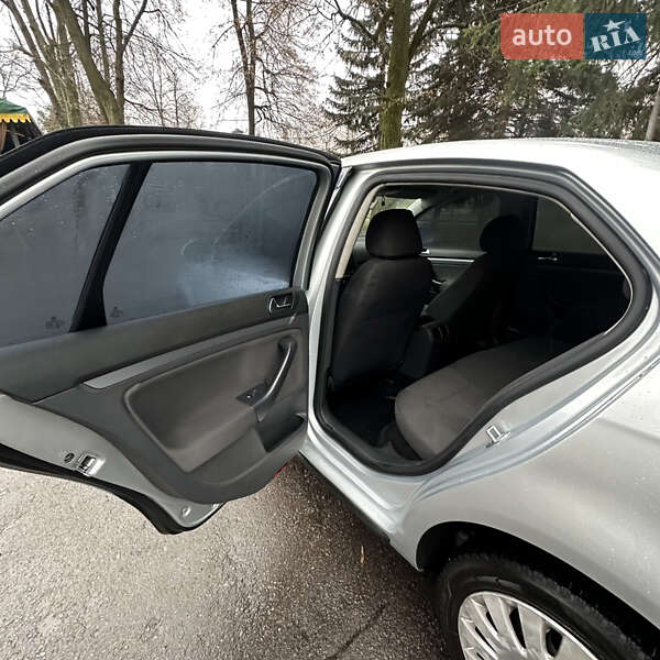 Седан Volkswagen Jetta 2008 в Житомирі фото 19 Седан Volkswagen Jetta 2008 в Житомирі