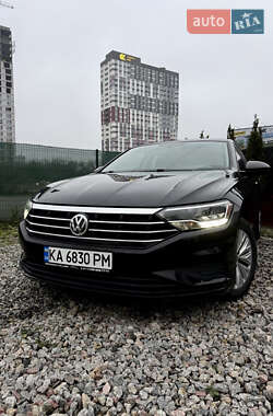 Седан Volkswagen Jetta 2018 в Києві