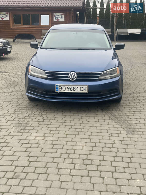 Седан Volkswagen Jetta 2015 в Городку