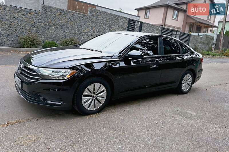 Седан Volkswagen Jetta 2019 в Киеве фото 4 Седан Volkswagen Jetta 2019 в Киеве