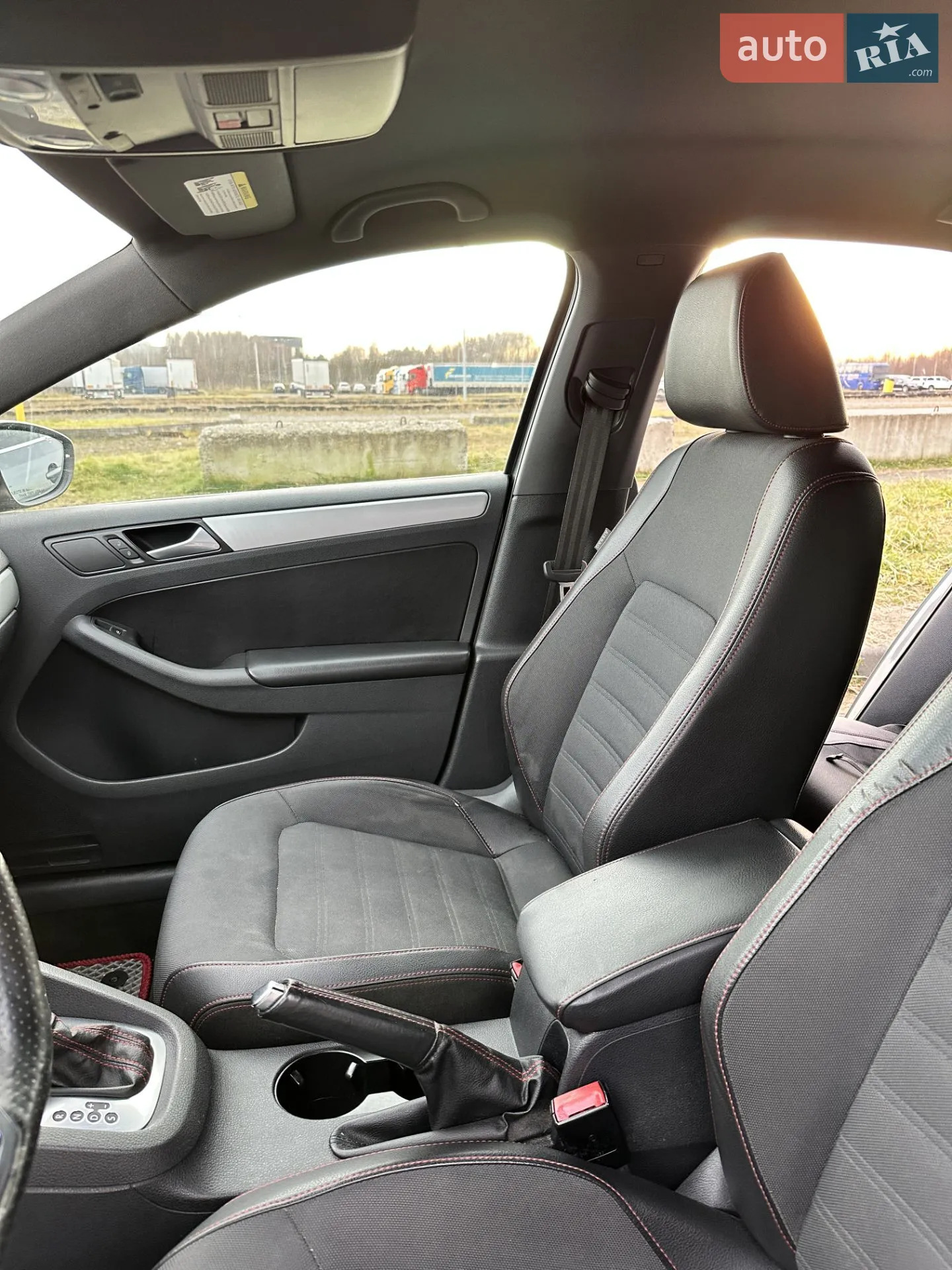 2013 Volkswagen Jetta - мініатюра 26
