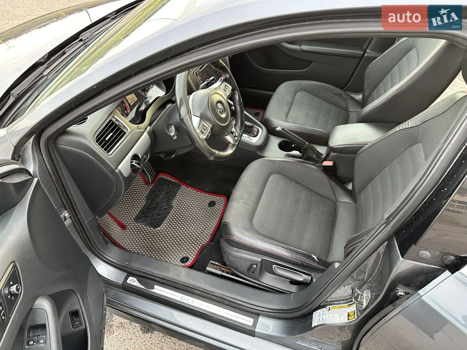 2013 Volkswagen Jetta - мініатюра 28