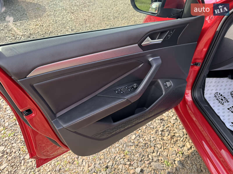 Седан Volkswagen Jetta 2022 в Луцке фото 25 Седан Volkswagen Jetta 2022 в Луцке