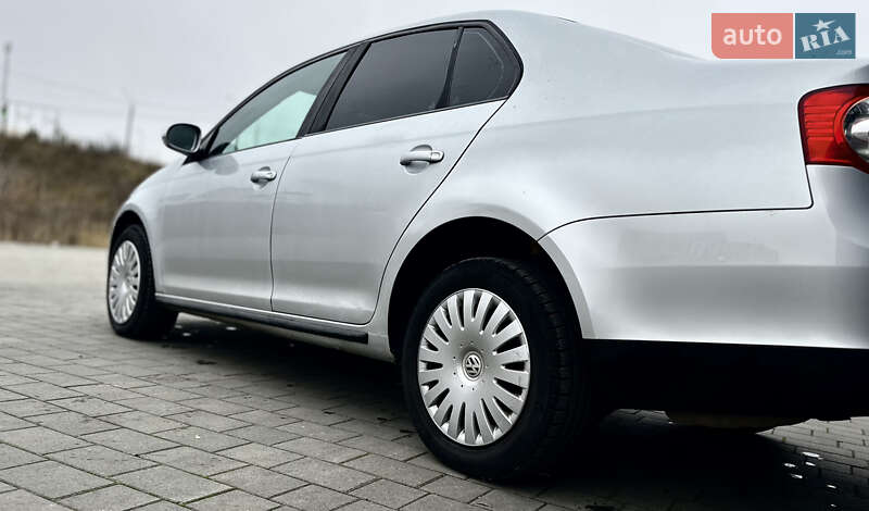 Седан Volkswagen Jetta 2008 в Хмельницком фото 20 Седан Volkswagen Jetta 2008 в Хмельницком