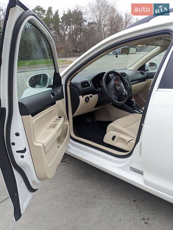 Универсал Volkswagen Jetta 2011 в Киеве фото 11 Универсал Volkswagen Jetta 2011 в Киеве
