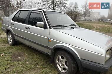 Седан Volkswagen Jetta 1988 в Новояворовске