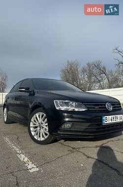 Седан Volkswagen Jetta 2016 в Кременчуці