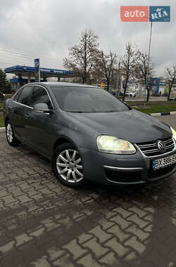 Седан Volkswagen Jetta 2010 в Хмельницком
