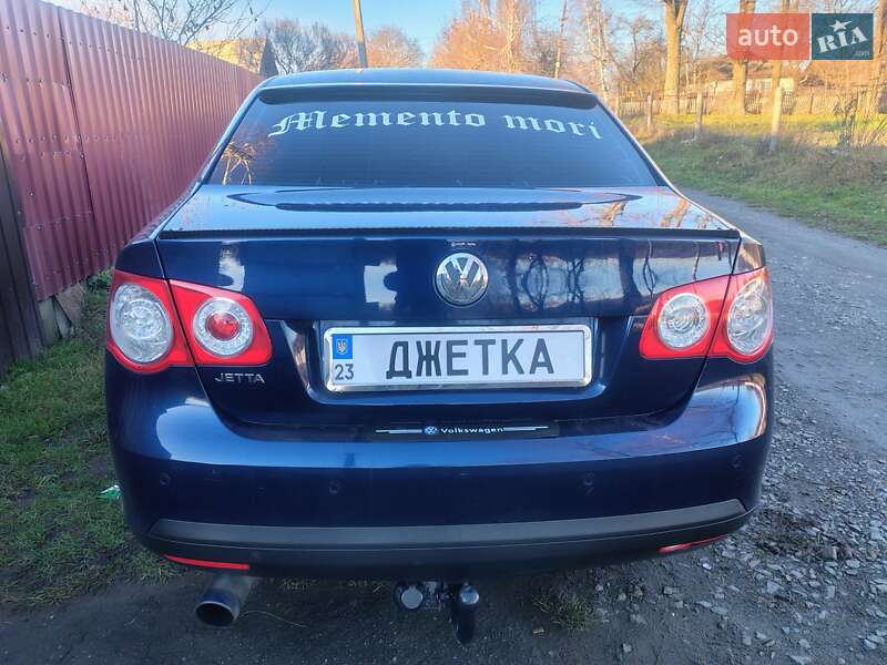 Седан Volkswagen Jetta 2006 в Хмельницькому