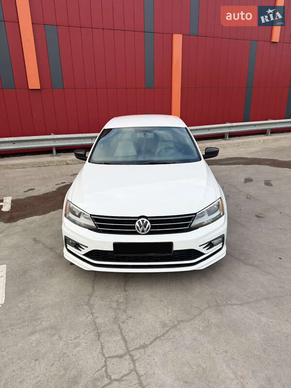 Volkswagen Jetta 2016