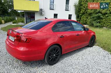 Седан Volkswagen Jetta 2013 в Николаеве