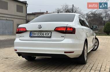 Седан Volkswagen Jetta 2016 в Одессе