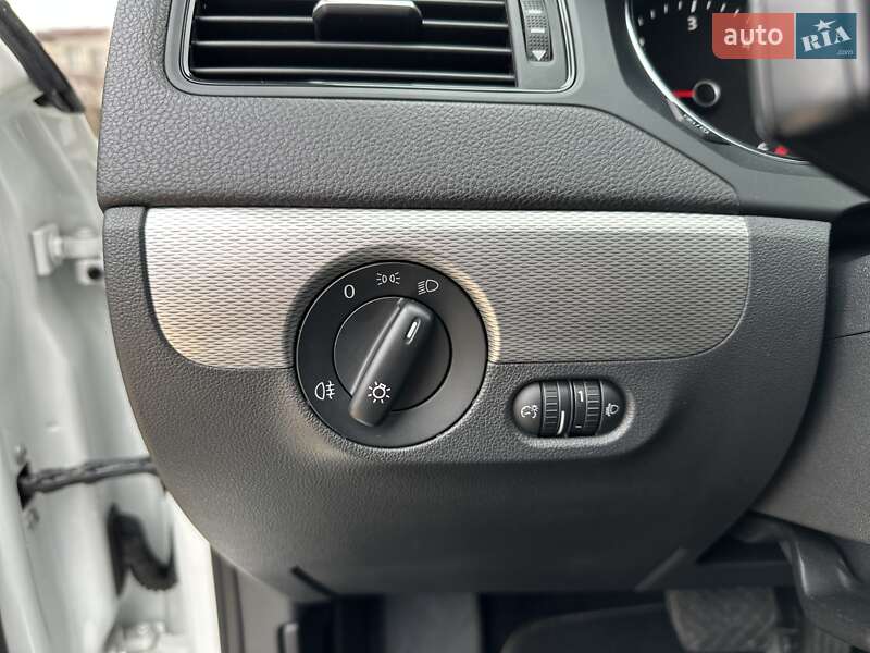 Седан Volkswagen Jetta 2016 в Одессе
