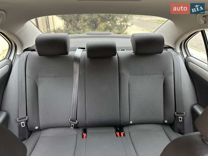 Седан Volkswagen Jetta 2016 в Одессе