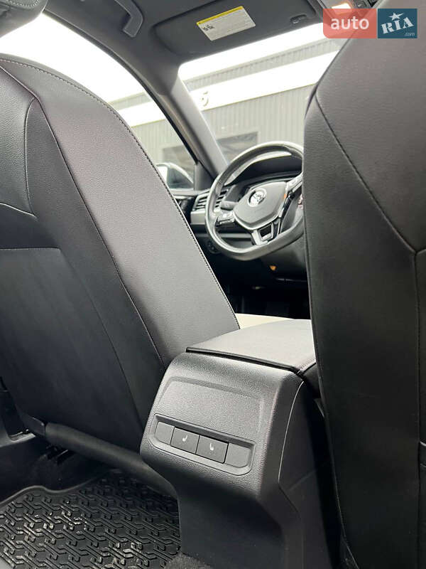 Седан Volkswagen Jetta 2020 в Львові фото 9 Седан Volkswagen Jetta 2020 в Львові