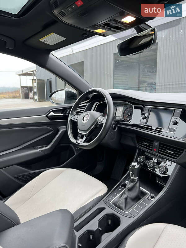 Седан Volkswagen Jetta 2020 в Львові фото 12 Седан Volkswagen Jetta 2020 в Львові