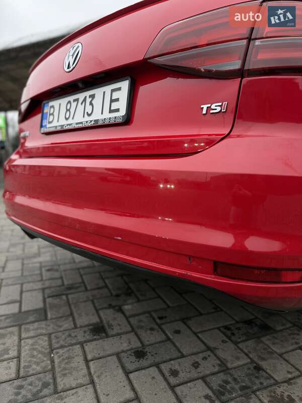 Седан Volkswagen Jetta 2016 в Полтаві