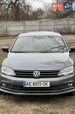 Седан Volkswagen Jetta 2015 в Днепре