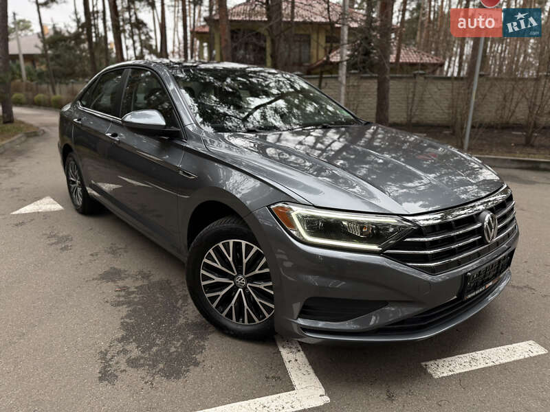 Седан Volkswagen Jetta 2018 в Білогородці