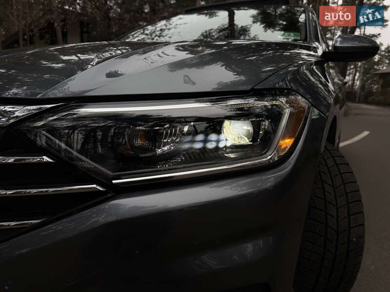 Седан Volkswagen Jetta 2018 в Білогородці