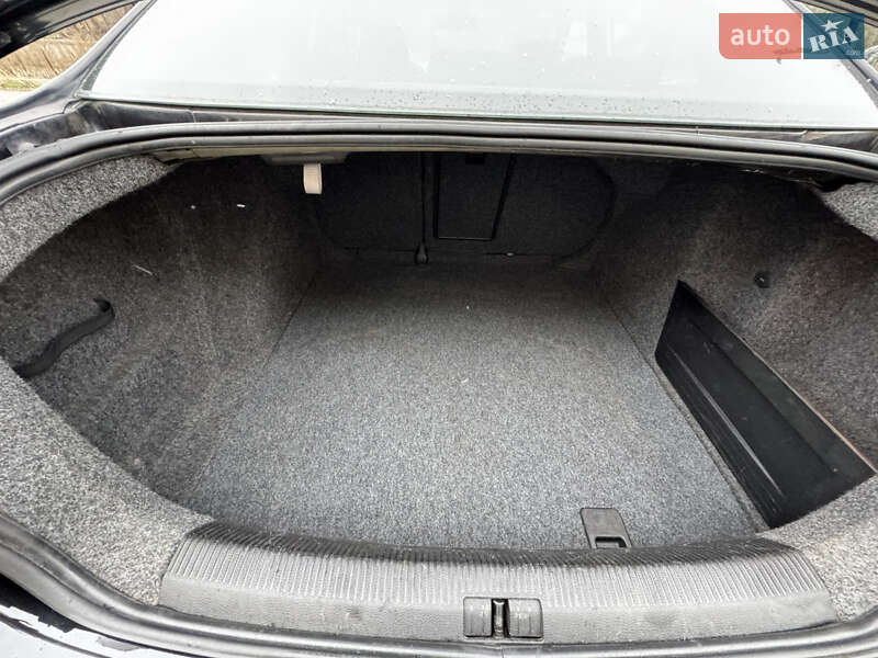 Седан Volkswagen Jetta 2008 в Запорожье