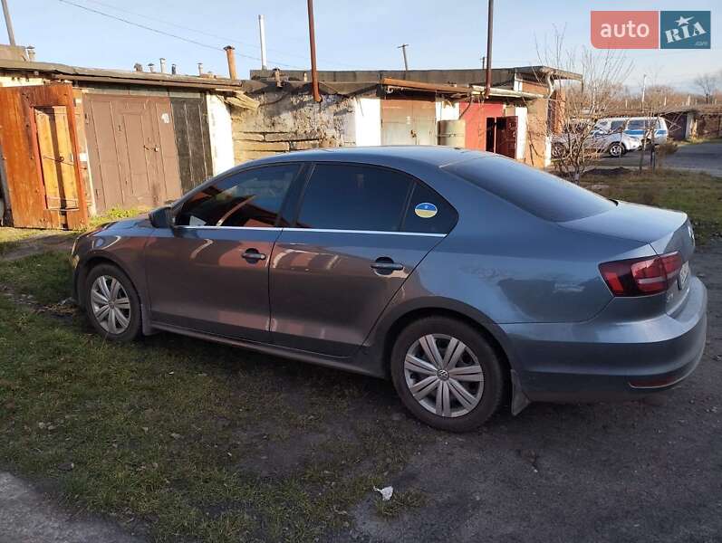Volkswagen Jetta 2016