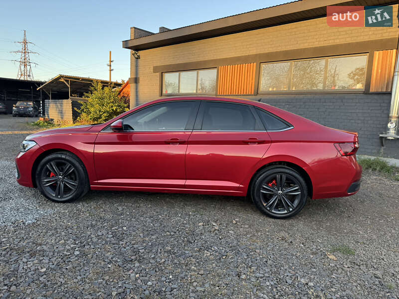 Седан Volkswagen Jetta 2022 в Луцьку