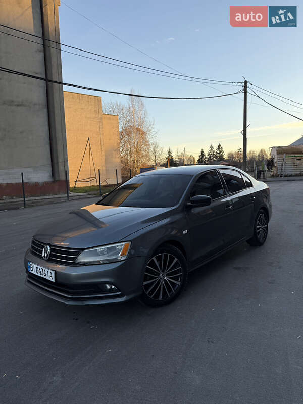 Седан Volkswagen Jetta 2015 в Києві фото 11 Седан Volkswagen Jetta 2015 в Києві