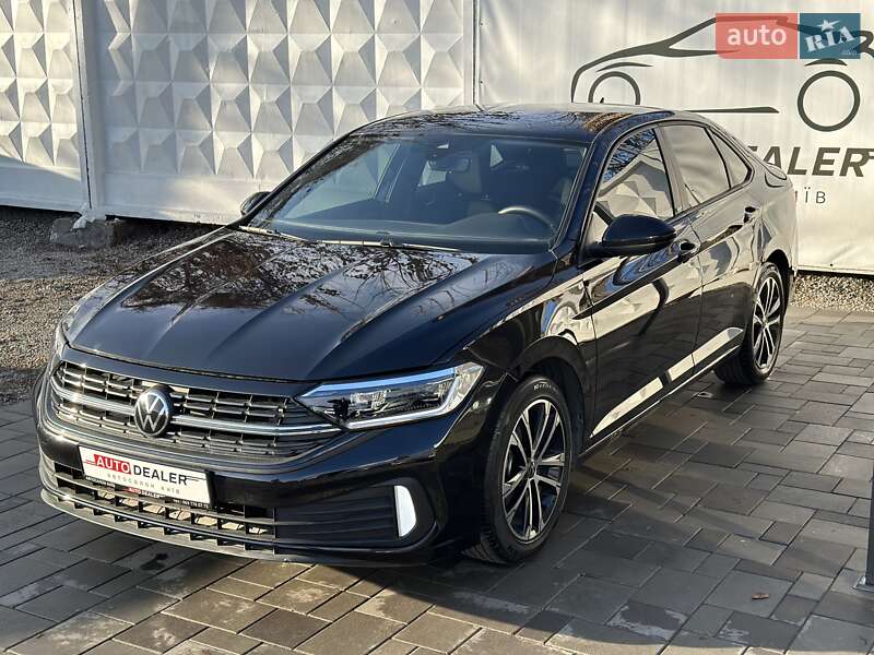 Седан Volkswagen Jetta 2023 в Киеве