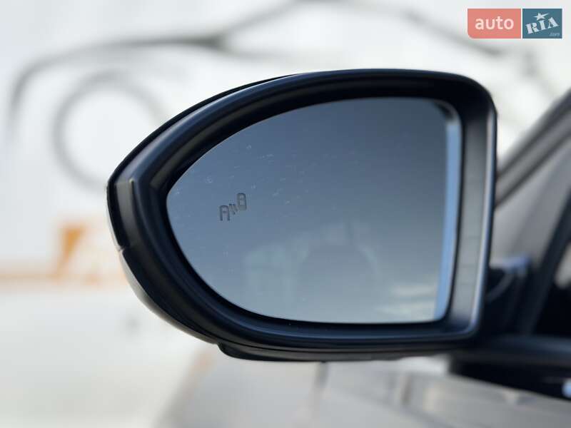 Седан Volkswagen Jetta 2023 в Киеве