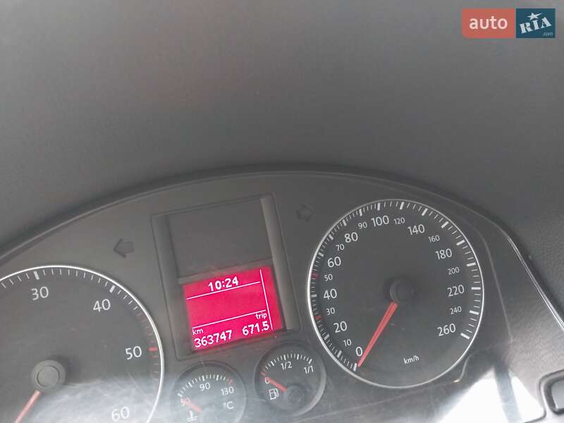 Седан Volkswagen Jetta 2008 в Житомирі