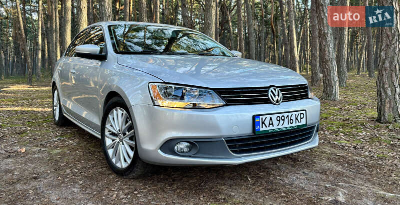 Volkswagen Jetta 2014