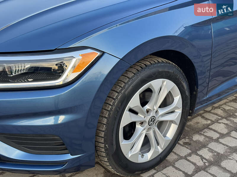 Седан Volkswagen Jetta 2018 в Ковелі