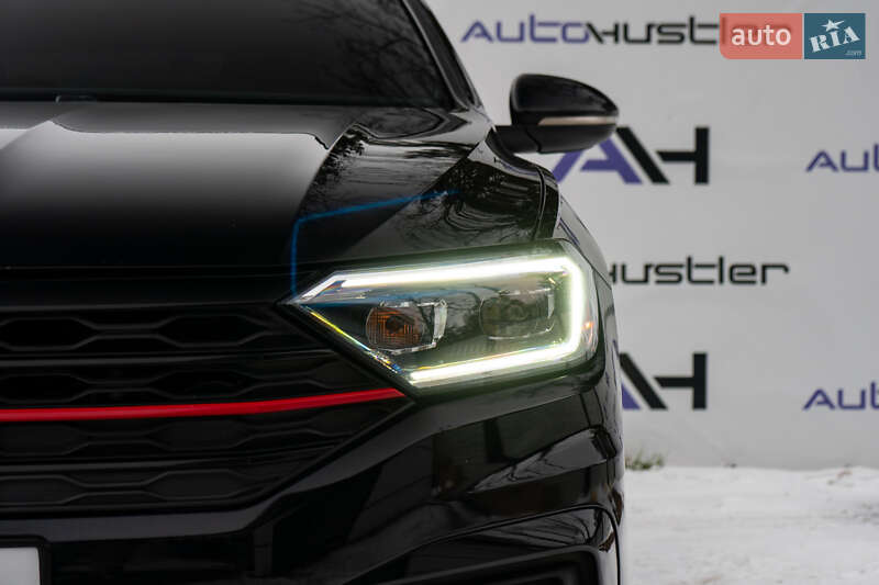 Седан Volkswagen Jetta 2021 в Києві
