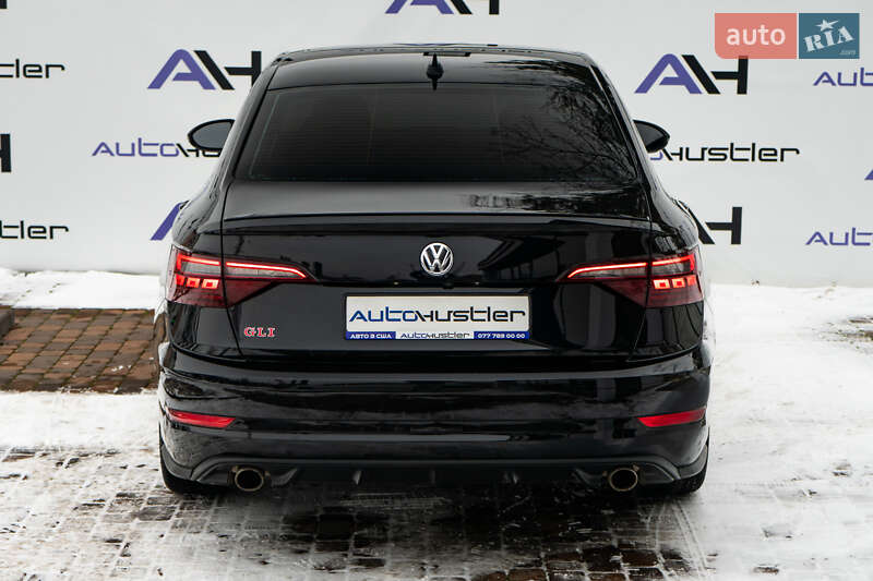 Седан Volkswagen Jetta 2021 в Києві