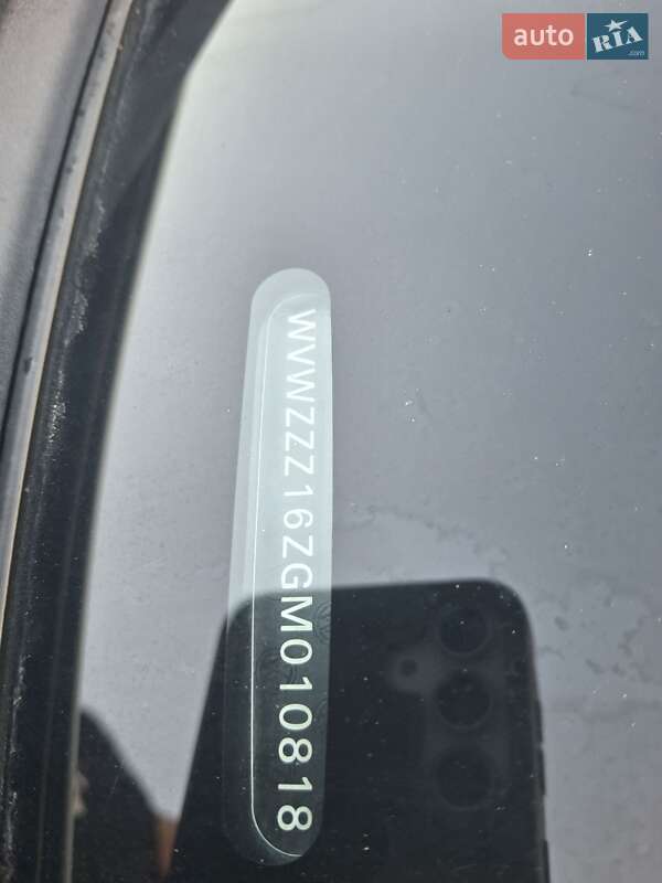 Седан Volkswagen Jetta 2016 в Житомирі